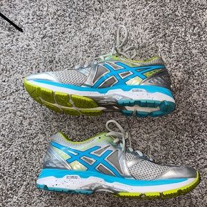 ASICS Women's GT-2000 4 Running Shoe